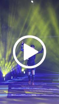 BIB:  <button type="button" onclick="openModal(27085668)" class="btn btn-primary btn-sm float-right" data-toggle="modal" data-target=".modal-high-quality">
                <i class="fa fa-download"></i> Download
                </button>